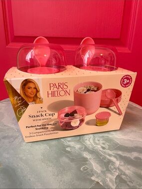 PARIS HILTON - SNACK CUP SET - NEW